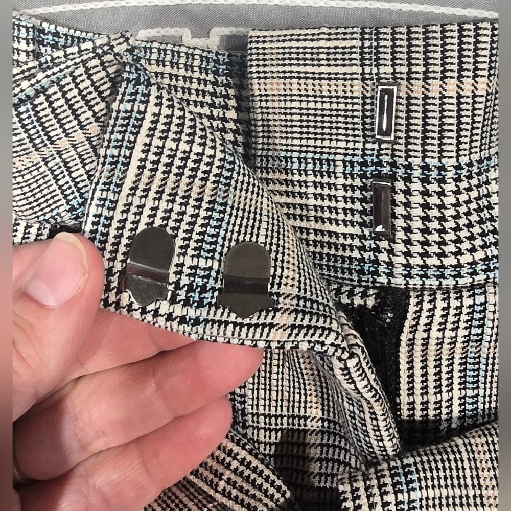 Veronica Beard High Waisted Baga Plaid Paperbag Shorts Size 4 - Picture 3 of 10